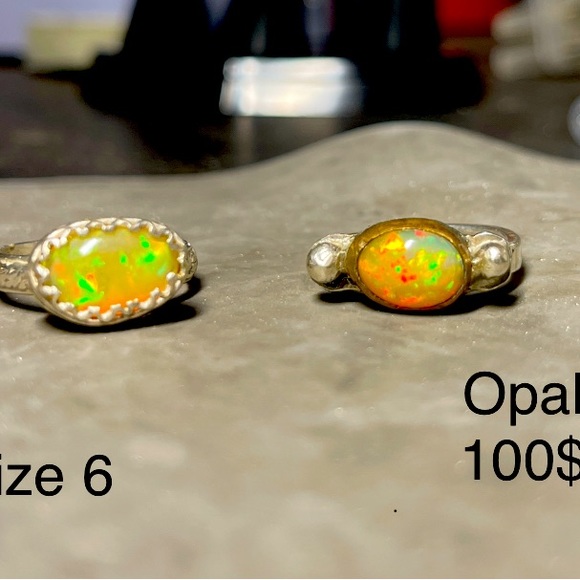 Opal rings - Picture 1 of 1